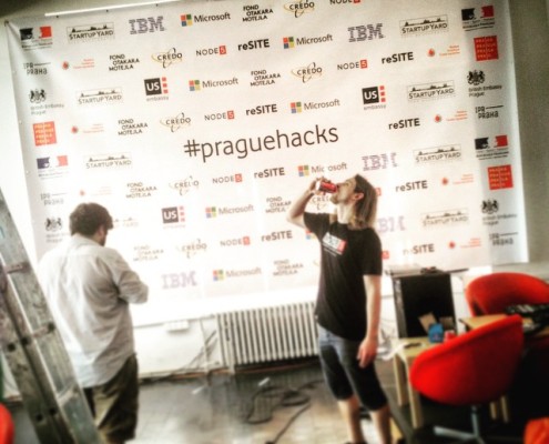 #praguehacks, startupyard