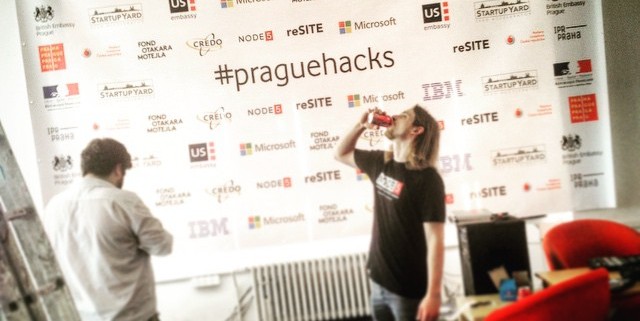 #praguehacks, startupyard